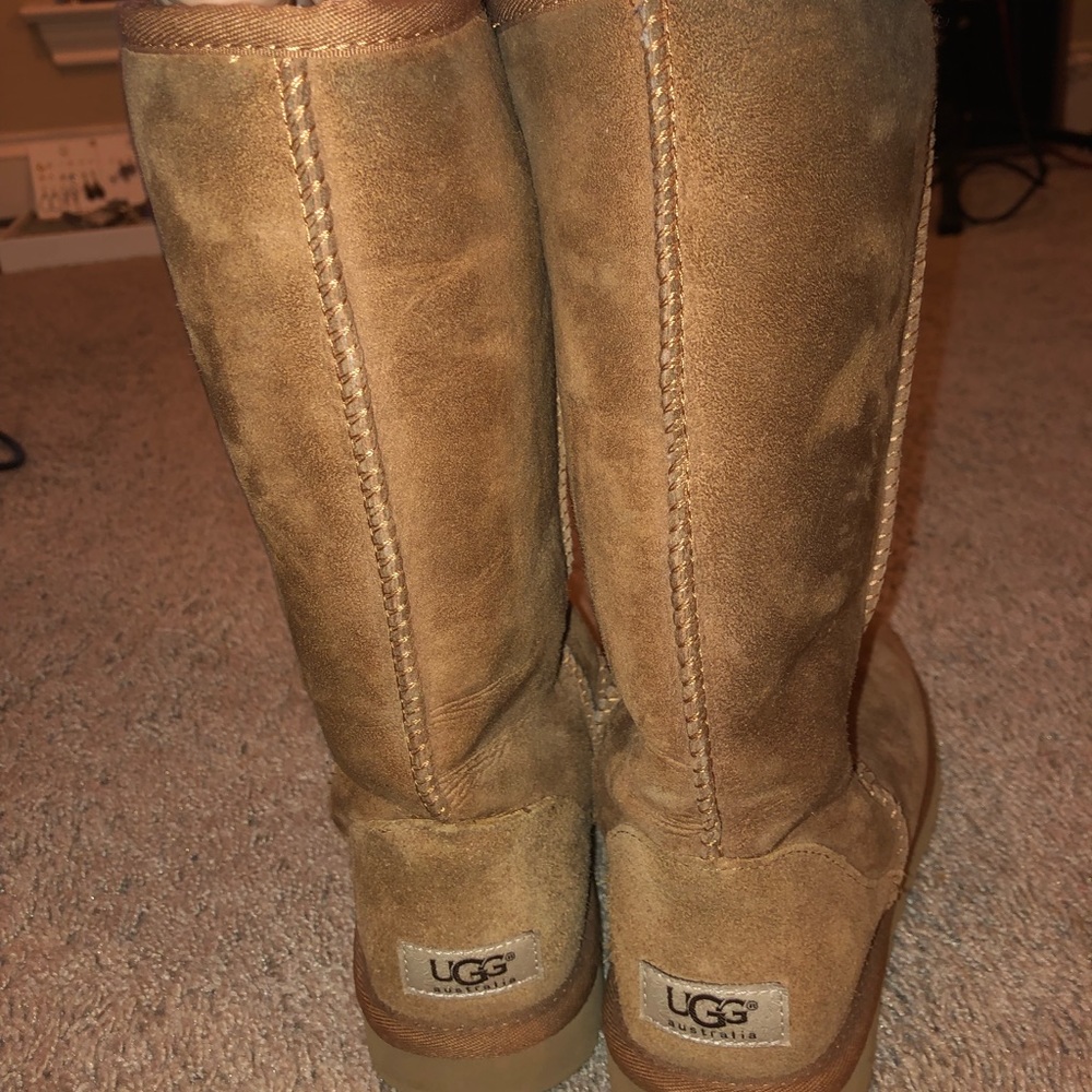 UGG Women's Classic Tall Boot in Chesnut! $55